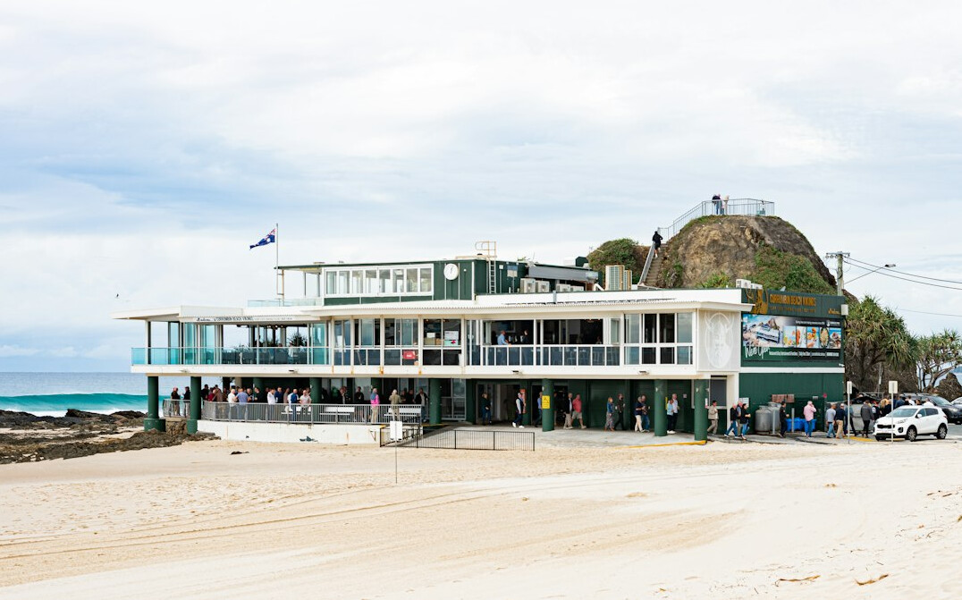 beachfront celebrity home